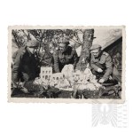 PSZnZ Photo of Soldiers of the 2nd Corps with a Mock-up of the Ruins of the Monastery on Monte Cassino.