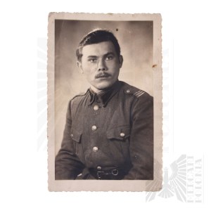 LWP/PRL Photograph of a Soldier of the Motor Forces - RAD(?) Jacket.