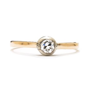 1940s. Diamond ring