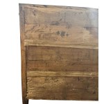 Elegant veneered and inlaid chest of drawers with geometric motifs