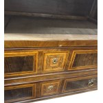 Elegant veneered and inlaid chest of drawers with geometric motifs