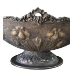 Hand-chiseled centerpiece vase in patinated bronze