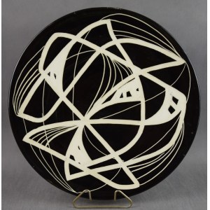 Platter Black and white abstraction, Helena MAJEWSKA, Kolo, 1961 Unique