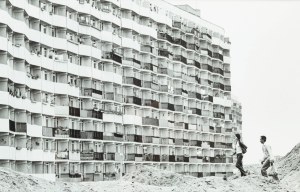Chris Niedenthal (ur. 1950 Londyn), 