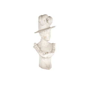 LADY WITH HAT, ITALY