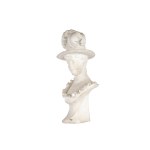 LADY WITH HAT, ITALY