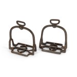 PAIR OF STIRRUPS, 17TH/18TH CENTURY