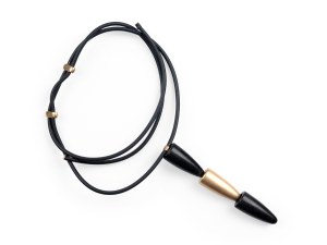 VHERNIER CALLA ANHÄNGER, BESTEHEND AUS DREI ELEMENTEN