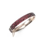 GARNET BANGLES, SILVER