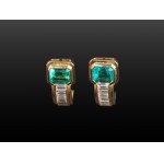 SIGNIFICANT PAIR OF EARRINGS, PROBABLY 1980S