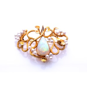 Opal pearl brooch