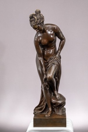 Christopher Gabriel Allegrain, (1710-1795), Wenus wychodząca z kąpieli, XVIII w.