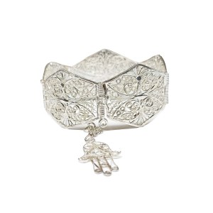 Vintage bracelet with the hand of Fatima