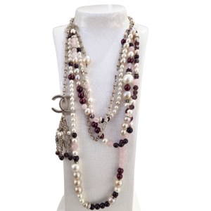 Striking necklace, CC logo model, Chanel