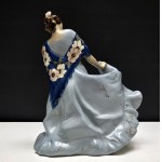 Royal Dux - Statuetta in porcellana Donna spagnola - Cecoslovacchia 1960