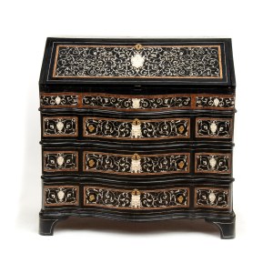 Urn-shaped lid inlaid with bone - Northern Italy, 17th century