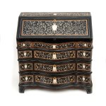 Urn-shaped lid inlaid with bone - Northern Italy, 17th century