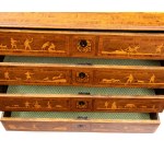 Walnut chest of drawers with figurative inlays - Piedmont, 18th century