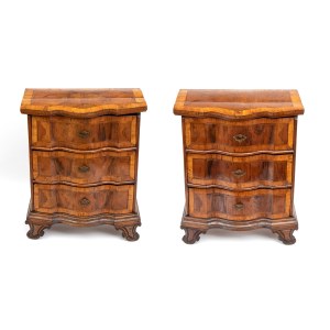 A pair of Lombard comoncini - Italy, 18th century