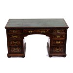 GILLOWS OF LANCASTER, English Victorian inlaid desk - First half of the 19th century