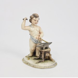 Putto forging arrows