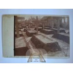 Biskupice Radlowskie near Tarnow, cemetery and war memorial, photo ca. 1915