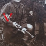 KOP Osowiec, children of Blicharski ,one with a blunderbuss, signed, lovely photo