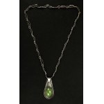Green stone pendant on chain, in original box, ORNO (104)