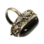 Ring with black stone, R/J (107)
