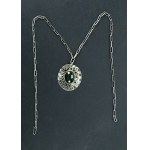 Jade pendant on chain, ORNO by Franciszka Szymanek (122)