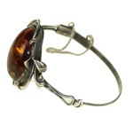 Bracelet with amber, author