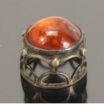 Intermediate ring - Basket with amber (162)