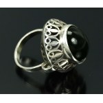 Lily ring with jade, Warmet (181)