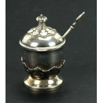 Salt shaker with lid and spoon, Ref. ZR (186)