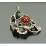 Pendant with amber, Manufactory of Amber Products (200)