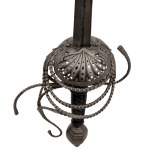 Rapier with belt basket and mussel guard