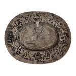 Large hanging decorative tray and decorative oval tray