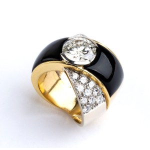 Gold enamel diamond ring - 1980s