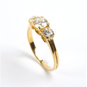 Trilogy diamond gold ring -