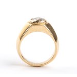 Diamond gold ring -