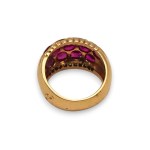 Ruby diamond gold band ring -