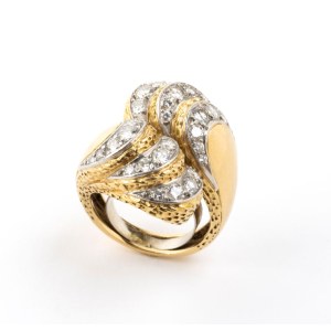 Diamond gold contrarié ring -