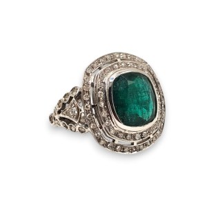 Emerald diamond gold band ring -