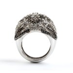 Black and colourless diamond gold band ring -