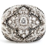 Black and colourless diamond gold band ring -