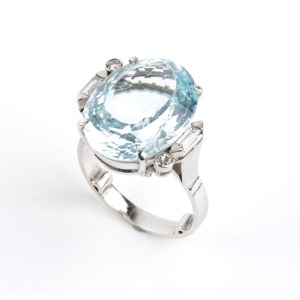 Aquamarine diamond gold ring -