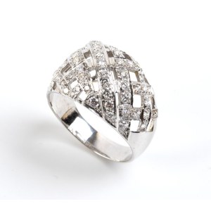 Diamond openwork white gold band ring -