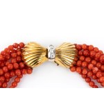 Twisted Mediterranean coral necklace with gold and diamonds -