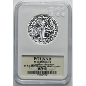 10 zl 2019 100th Anniversary of the Signing of the Decree on the National Archives