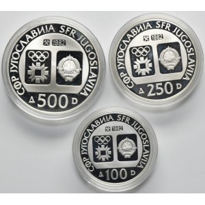 Set, Jugoslavia, 100 dinari, 250 dinari e 500 dinari 1983 (3 pezzi).